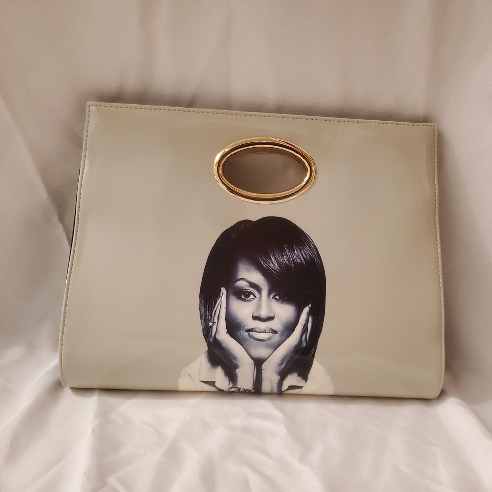 GORGEOUS MICHELLE OBAMA CLUTCH